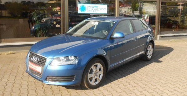 Left hand drive AUDI A3 1.6 ATTRACTION