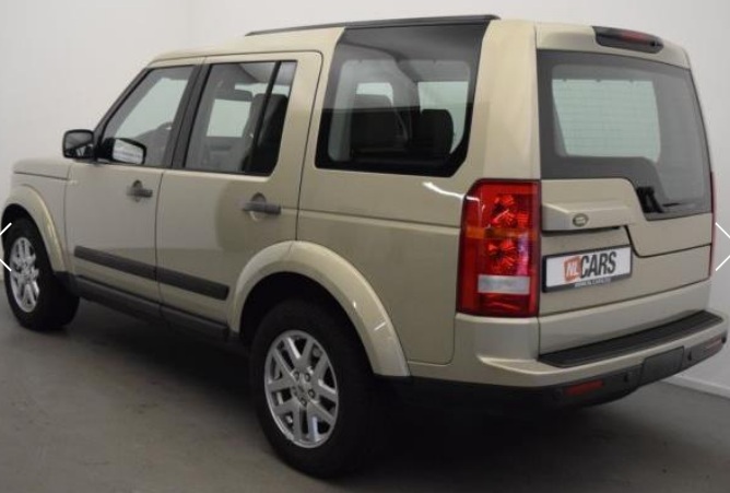 Left hand drive LANDROVER DISCOVERY TD V6