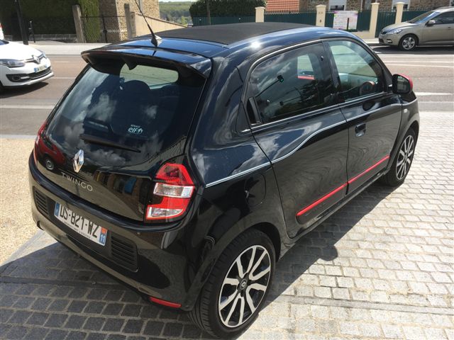 Left hand drive RENAULT TWINGO 90 INTENS FRENCH REG