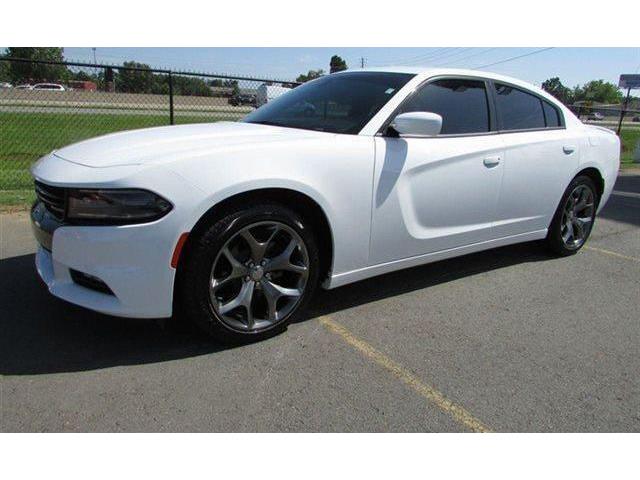 DODGE CHARGER (01/2015) - white
