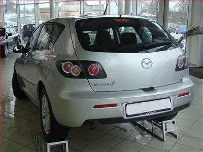 Lhd cars available MAZDA 3