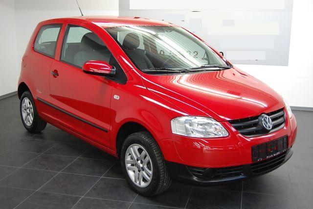 voiture VOLKSWAGEN FOX 01 04 2008 Tornado Red lieu