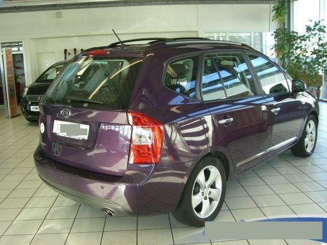 http://www.my-lhd.co.uk/images/voitures/4381b-car-kia-carens-2.jpg