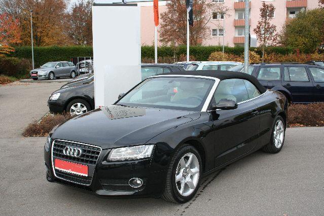 LHD AUDI A5 01 04 2009 Metallic Phantom Black lieu