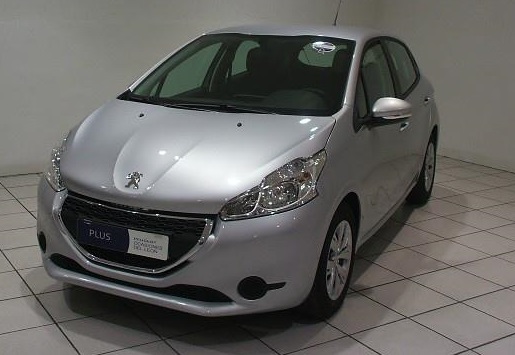 Left hand drive PEUGEOT 208 1.4 HDI Active