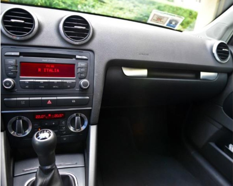 Left hand drive AUDI A3 1.8 TFSI Ambiente
