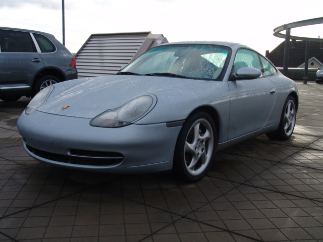 Available PORSCHE 911 996