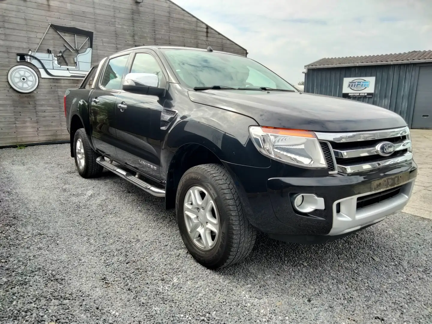 Left hand drive FORD RANGER 2.2 TDCI Autm. Limited