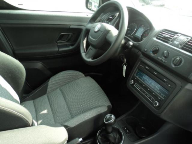 Left hand drive car SKODA ROOMSTER (01/06/2012) - 