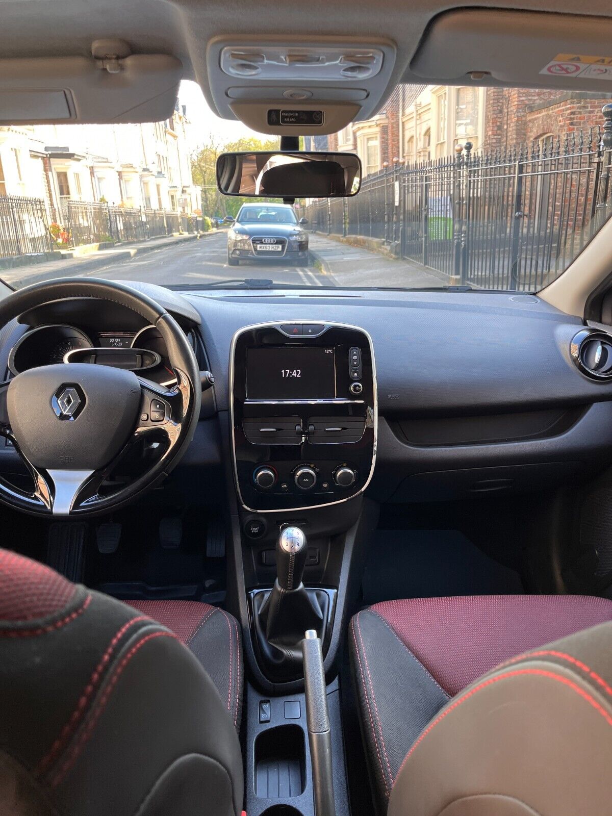 left hand drive RENAULT CLIO (01/04/2016) -  