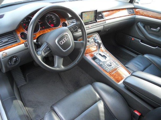 AUDI A8 (01/11/2008) - 