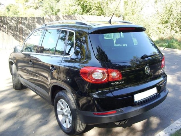 VOLKSWAGEN TIGUAN (01/04/2011) - 