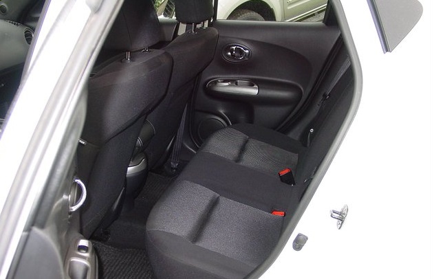 left hand drive NISSAN JUKE (01/03/2013) -  