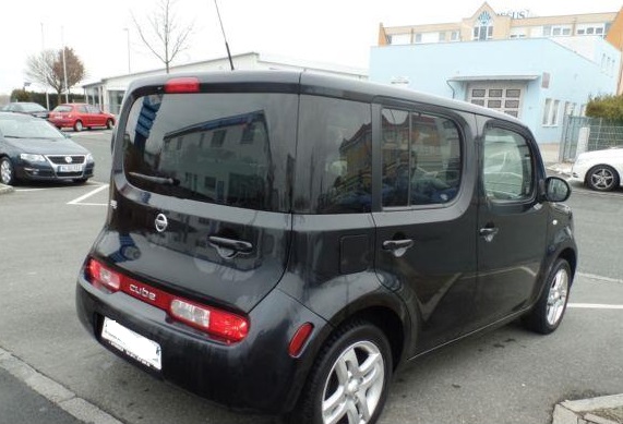 lhd car NISSAN CUBE (01/04/2011) - 