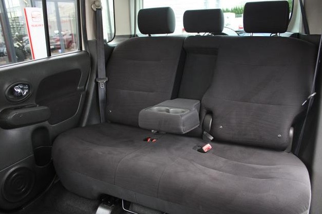 left hand drive NISSAN CUBE (01/03/2010) -  