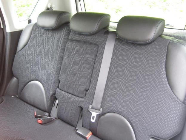 Left hand drive car NISSAN NOTE (01/03/2013) - 