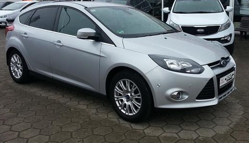 FORD FOCUS (01/06/2011) - 