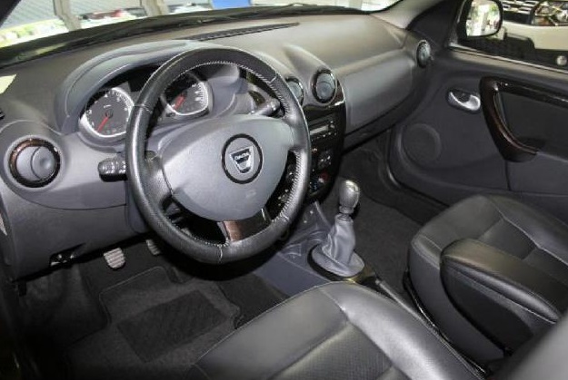 Left hand drive car DACIA DUSTER (01/06/2012) - 
