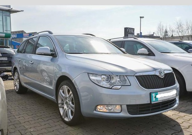 lhd SKODA SUPERB (01/03/2012) - 