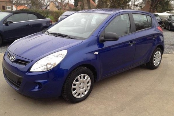 lhd HYUNDAI i20 (01/09/2012) - 