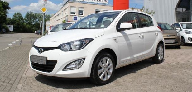 HYUNDAI i20 (01/09/2013) - 