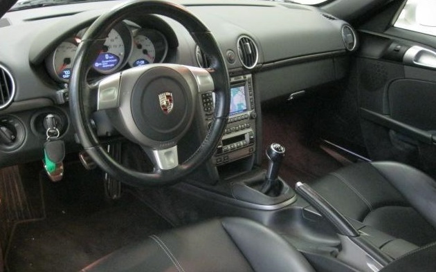 Left hand drive car PORSCHE BOXSTER (01/01/2008) - 