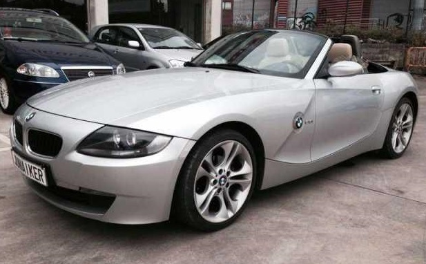 Left hand drive BMW Z4 2.5I CABRIOLET