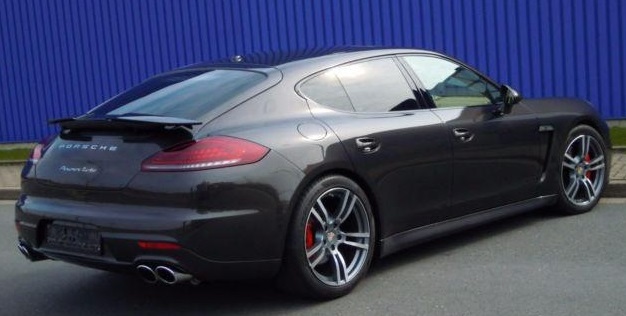 lhd car PORSCHE PANAMERA (01/12/2013) - 