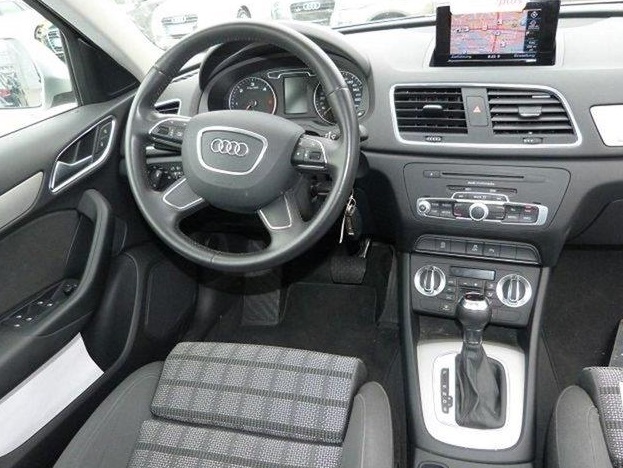 Left hand drive car AUDI Q3 (01/03/2012) - 