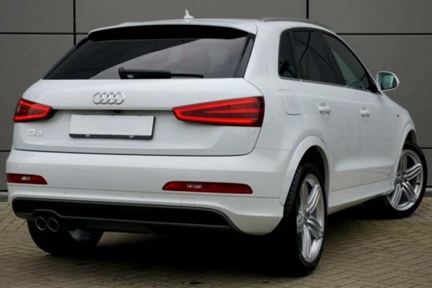 lhd car AUDI Q3 (01/08/2012) - 