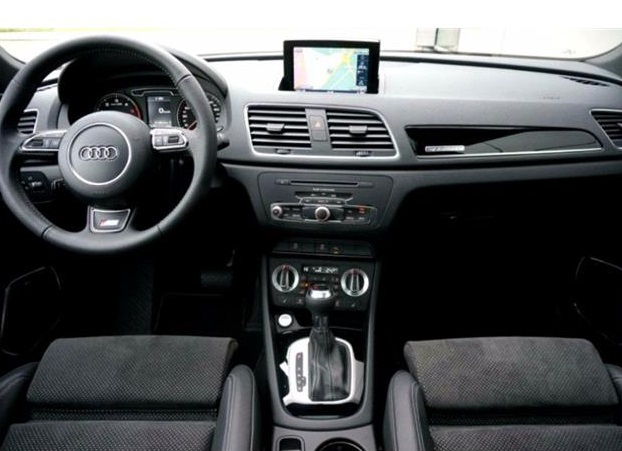 AUDI Q3 (01/08/2012) - 