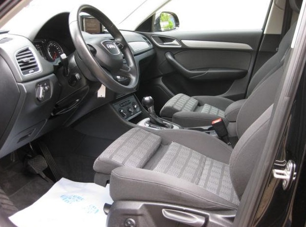 Left hand drive car AUDI Q3 (01/03/2012) - 