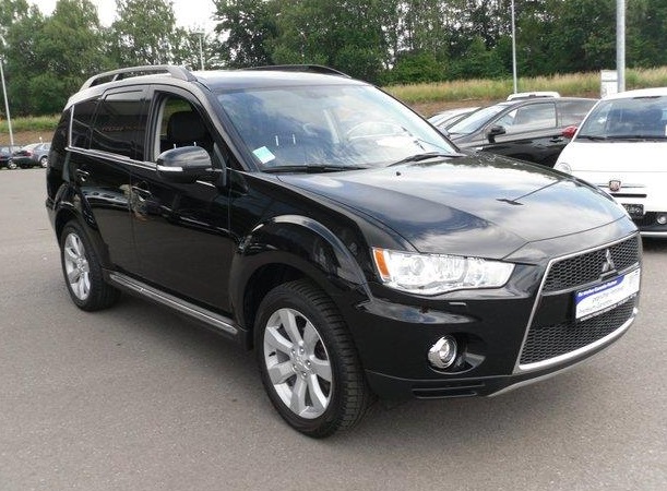 lhd car MITSUBISHI OUTLANDER (01/04/2012) - 