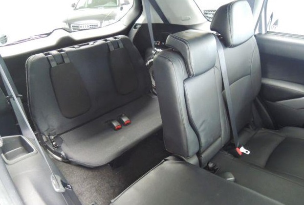 left hand drive MITSUBISHI OUTLANDER (01/12/2009) -  