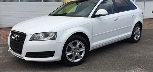 Left hand drive AUDI A3 1.6 SPORTBACK