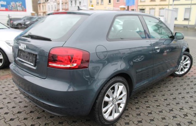 lhd car AUDI A3 (01/09/2010) - 