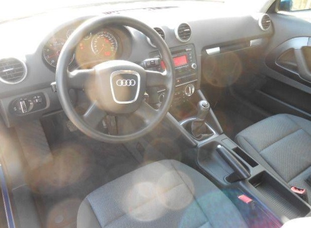 AUDI A3 (01/05/2010) - 