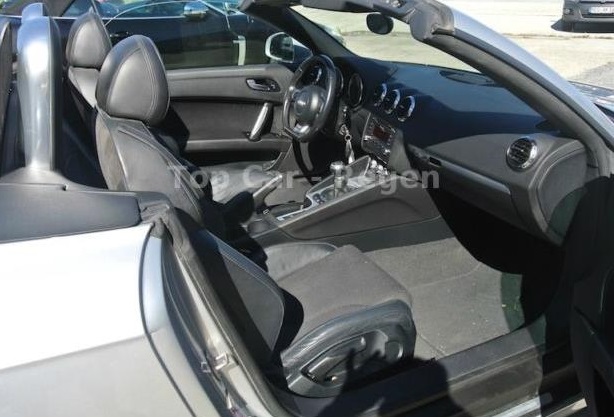 Left hand drive car AUDI TT (01/06/2007) - 