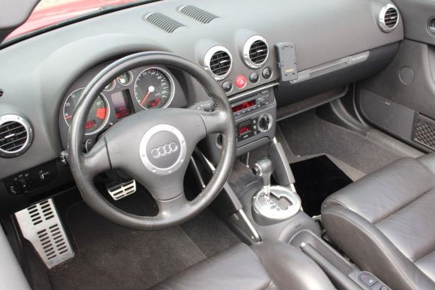 AUDI TT (01/06/2005) - 