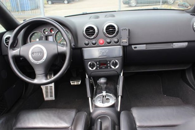 left hand drive AUDI TT (01/06/2005) -  