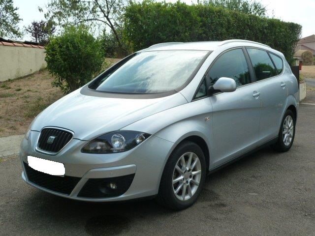 lhd SEAT ALTEA (30/11/2010) - 