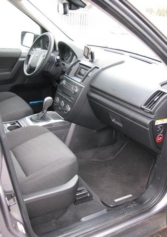 Left hand drive car LANDROVER FREELANDER (01/02/2013) - 