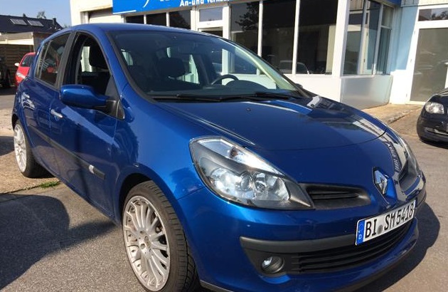 Left hand drive RENAULT CLIO 1.5 DCI EDITION DYNAMIQUE