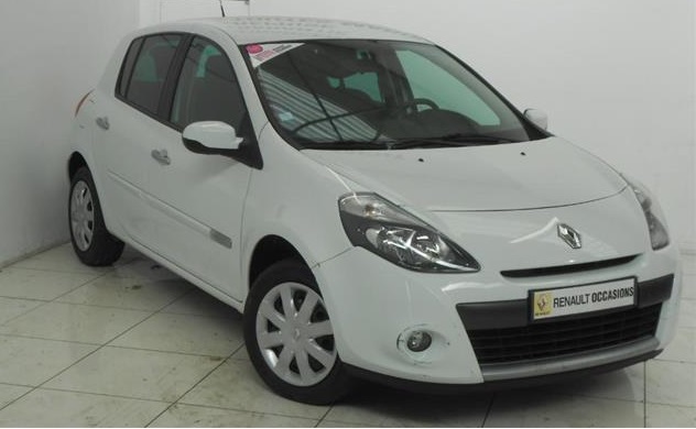 Left hand drive RENAULT CLIO III 1.5 DCI DYNAMIQUE