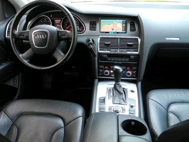 Left hand drive car AUDI Q7 (01/07/2008) - 