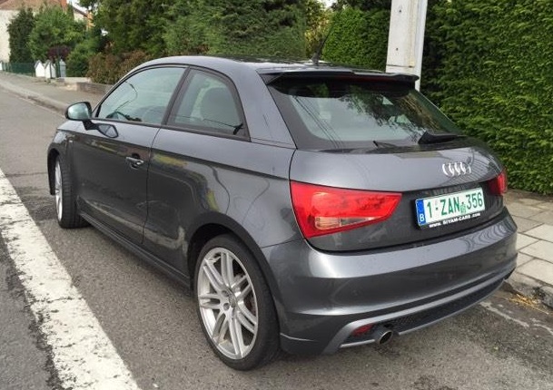 lhd car AUDI A1 (01/02/2011) - 