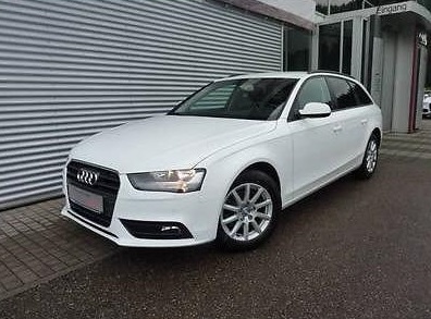 Left hand drive AUDI A4 2.0 TDI AVANT AMBIENTE