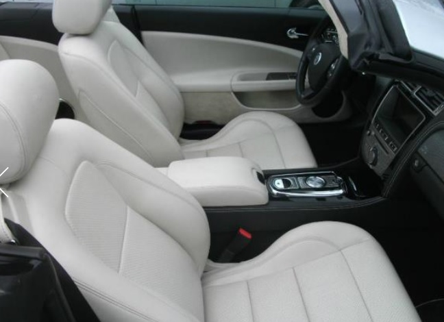 left hand drive JAGUAR XKR (01/01/2012) -  