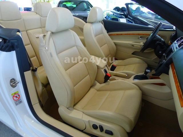 Left hand drive car VOLKSWAGEN EOS (01/12/2007) - 