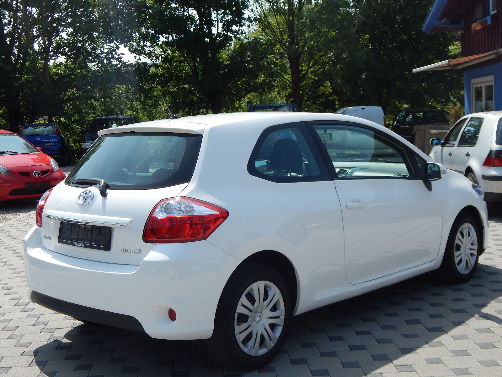 TOYOTA AURIS (01/09/2011) - 